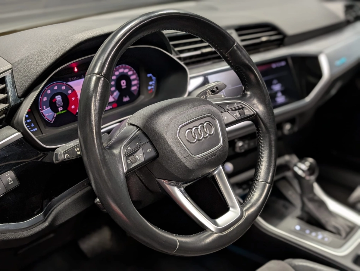 Audi Q3 - photo 9