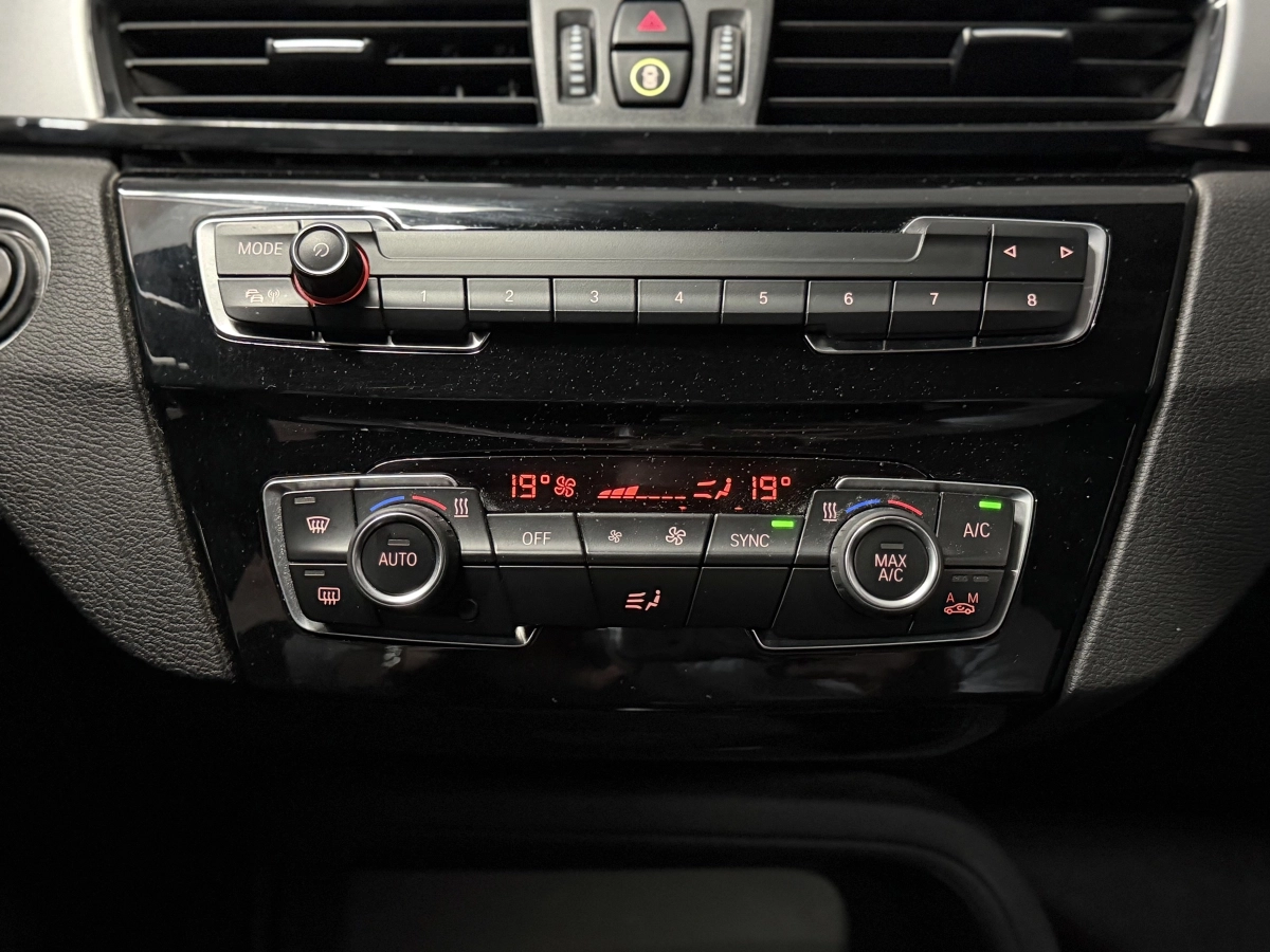 Bmw X1 - photo 17