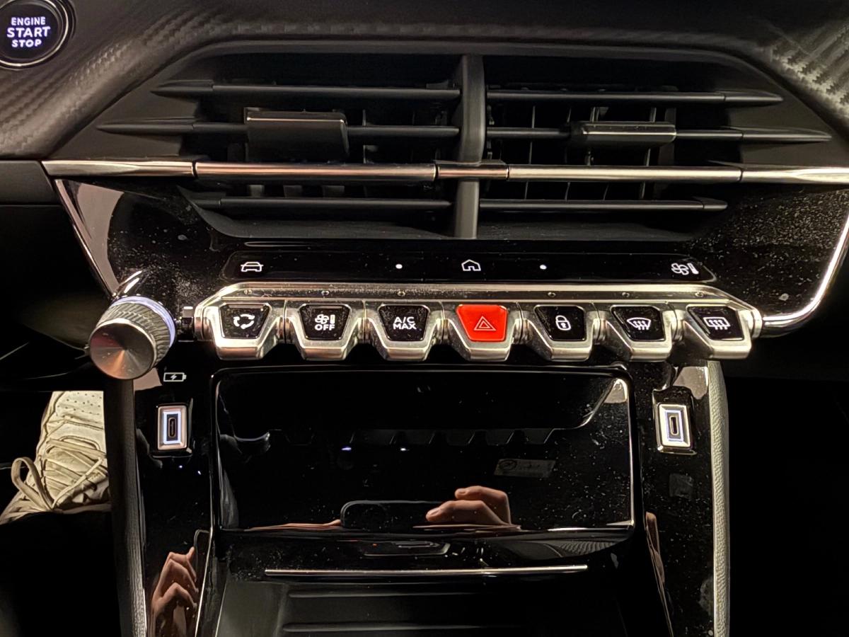 Aperçu indisponible de Peugeot 2008