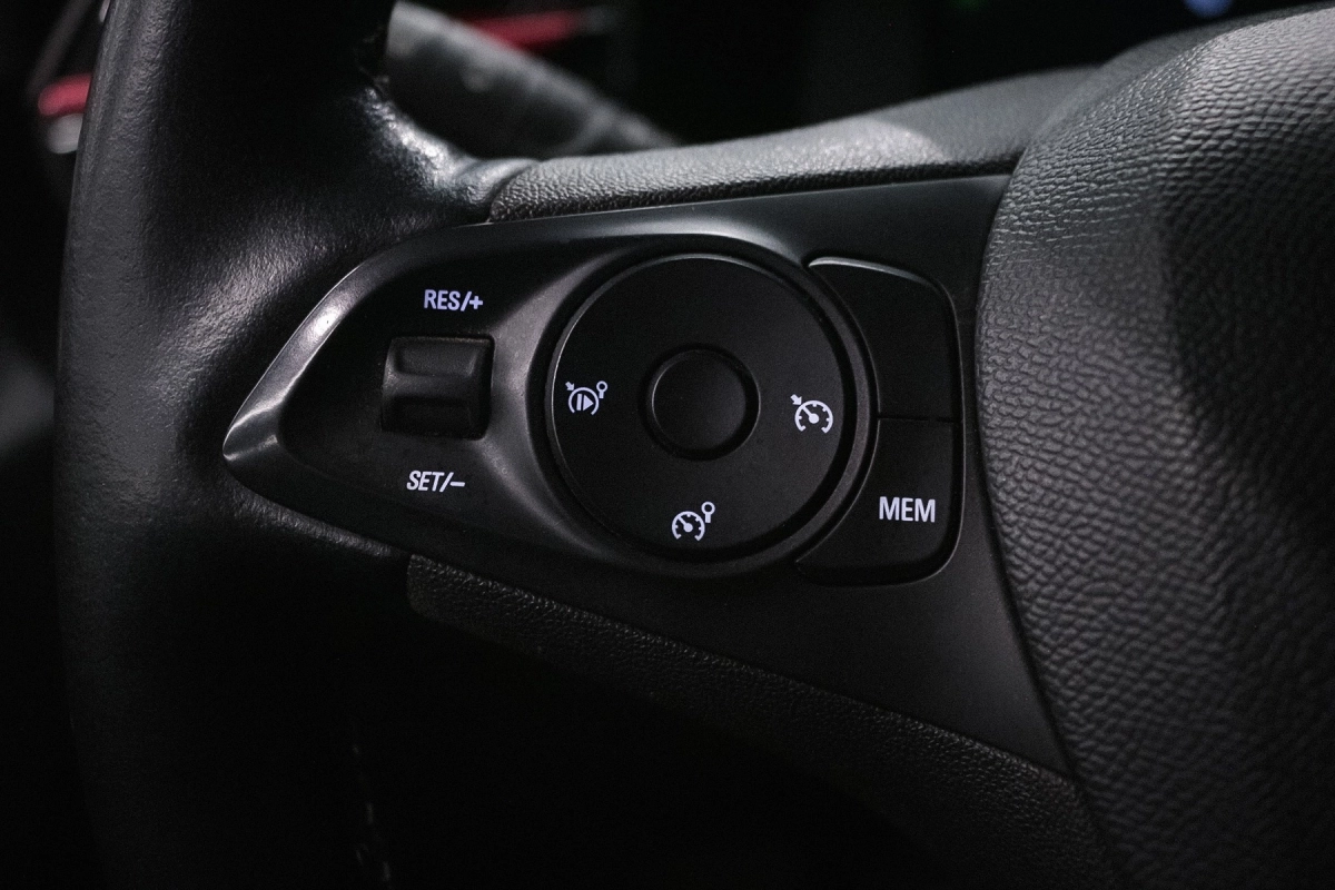 Opel Corsa - photo 16