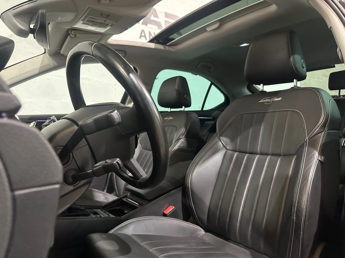 Skoda Superb - photo 10