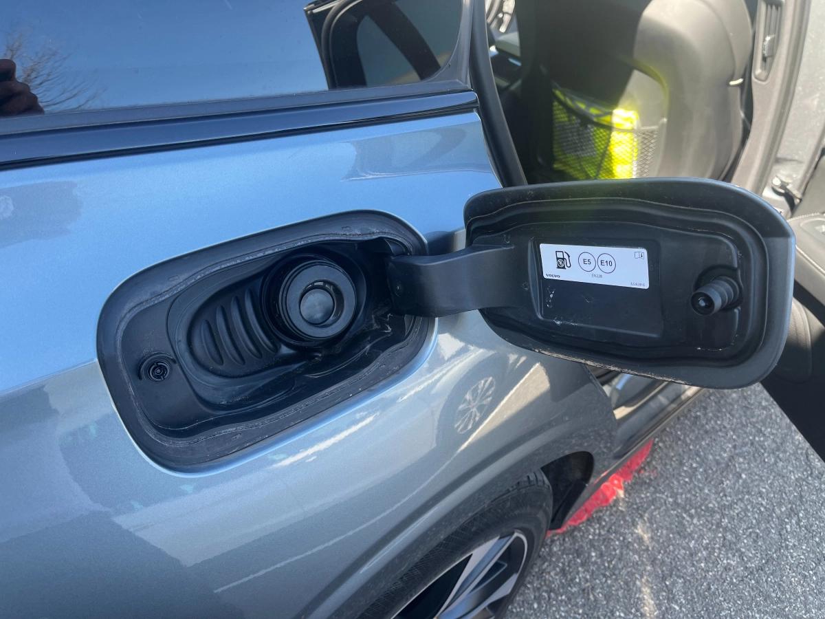 Volvo V60 2.0 T6 340H 255 TWIN-ENGINE PHEV HYBRID R-DESIGN AWD GEARTRONIC BVA