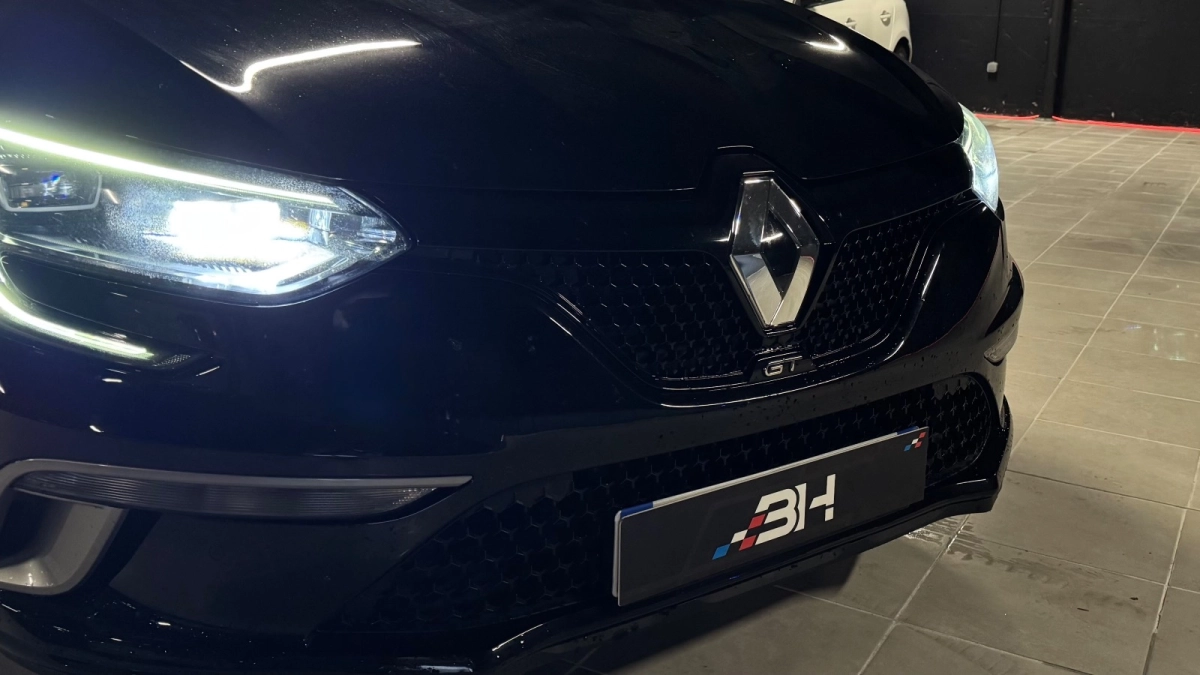 Renault Megane - photo 9