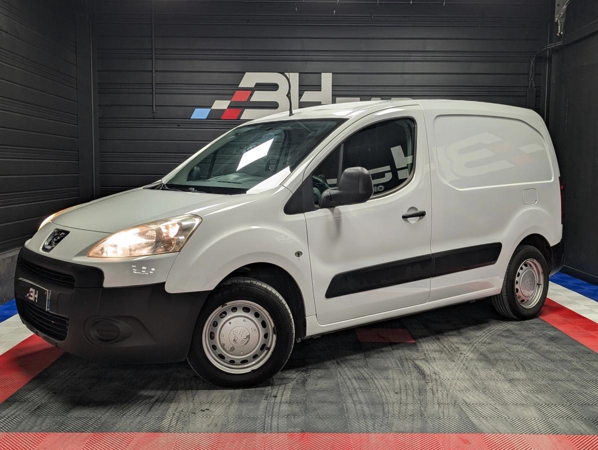 Image: Peugeot Partner Vu FOURGON 1.6 HDI 90 120L1 CONFORT