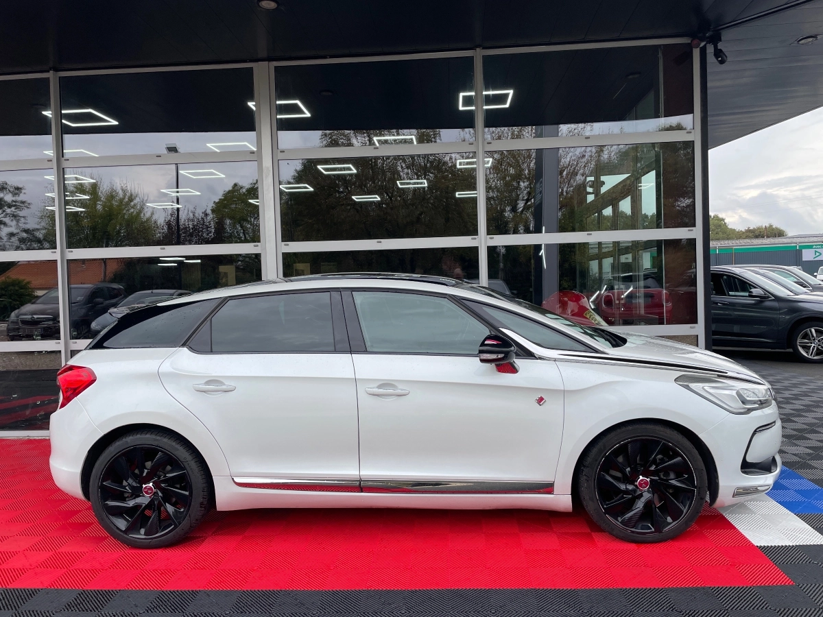 Ds Automobiles Ds 5 - photo 2