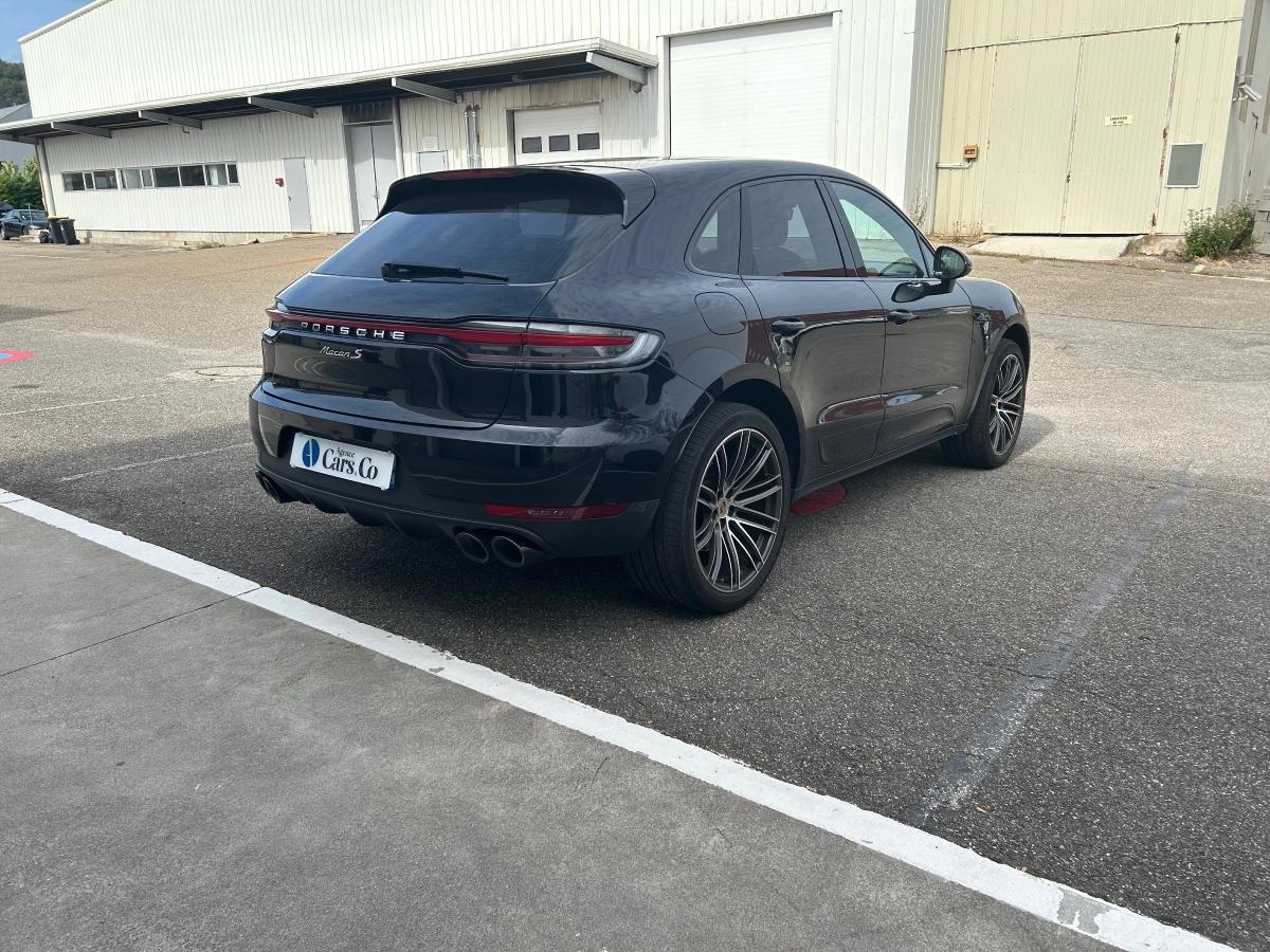 Porsche Macan 