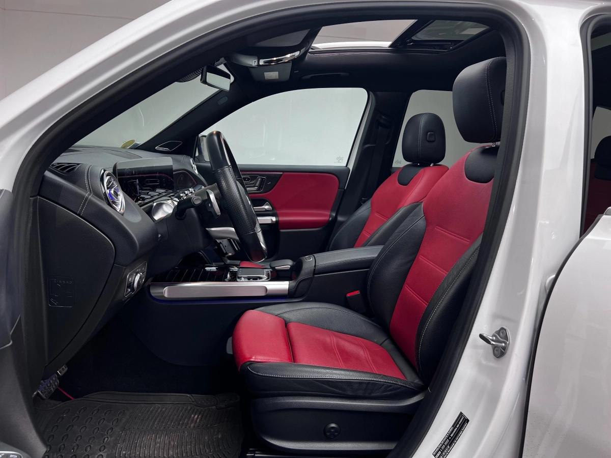 Mercedes GLB