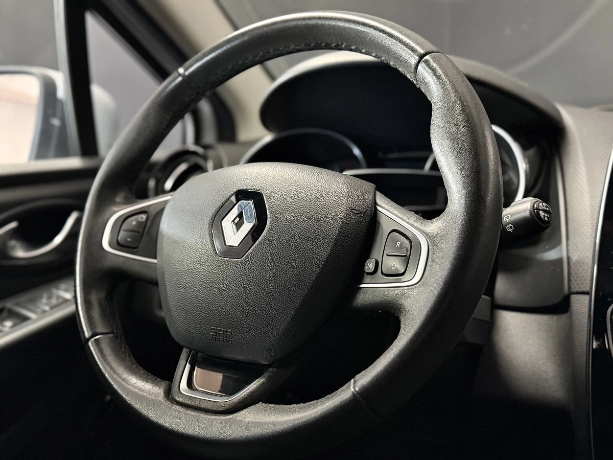 Renault Clio - photo 7