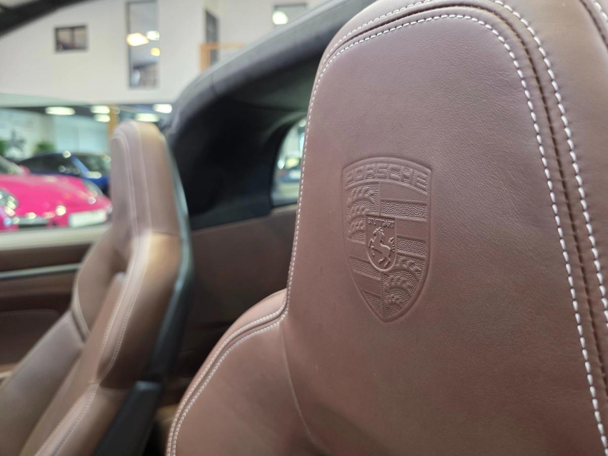 Porsche 911 CABRIOLET 3.0 480 TARGA GTS 4 BVA