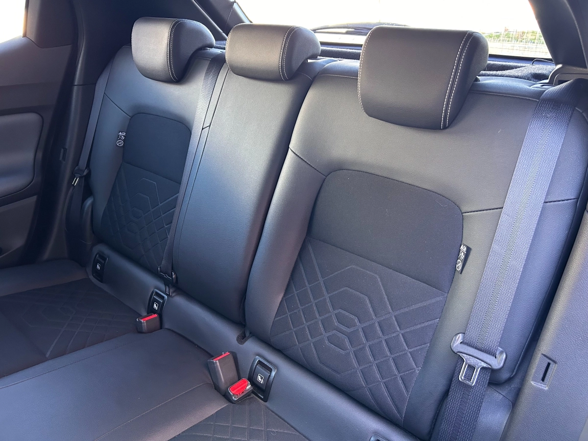 Nissan Juke - photo 17
