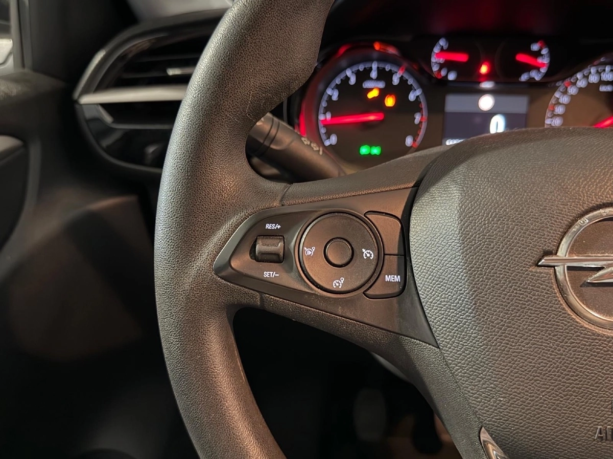 Opel Corsa - photo 8