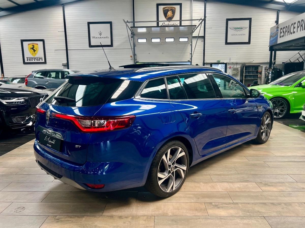 Renault Megane IV ESTATE GT 1.6 TCe 205 4CONTROL EDC7 /ATTELAGE/BOSE/TOIT PANO/CAM/HUD/