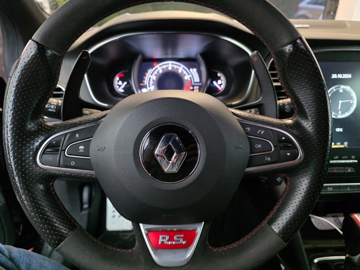 Renault Megane - photo 10