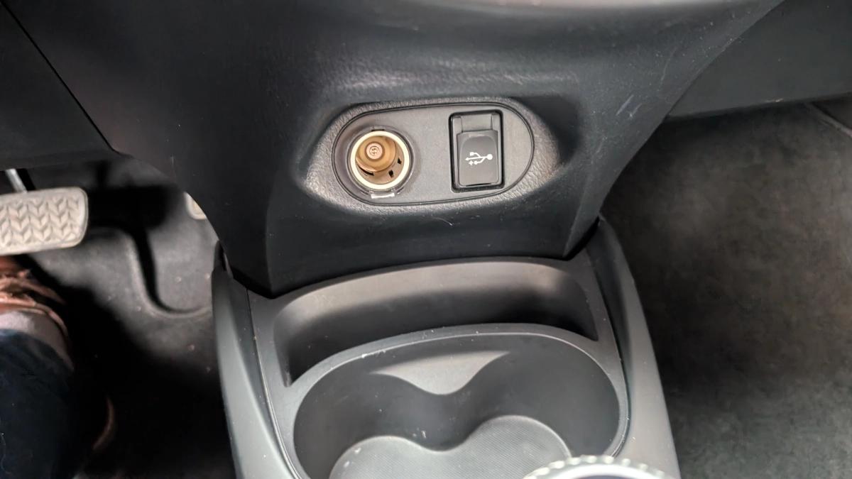 Toyota Yaris 1.0 VVTI 65