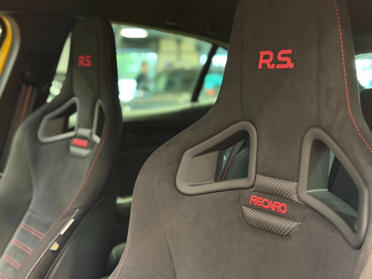 Renault Megane 1.8 300 RS ULTIME EDC BVA