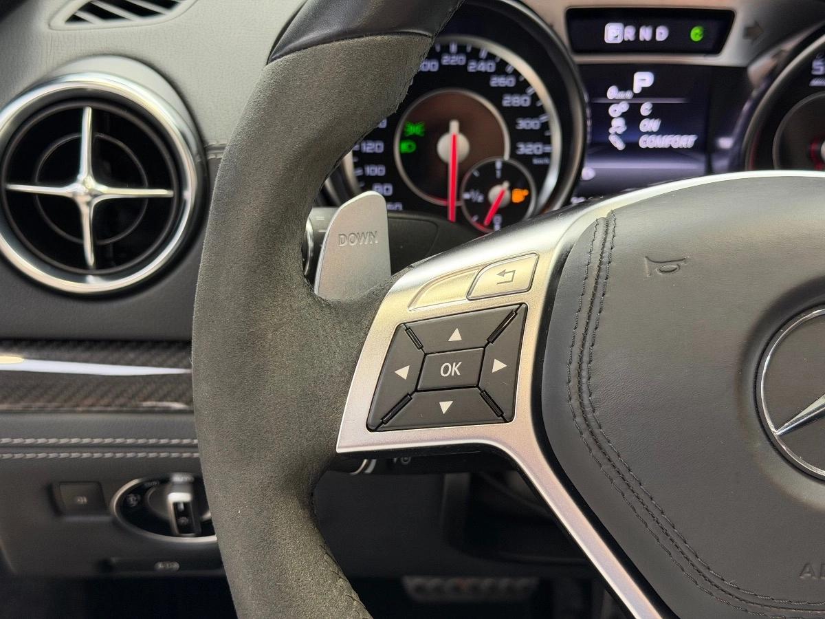 Mercedes Classe Sl SL IV 63 AMG 5.5 585 BVA7