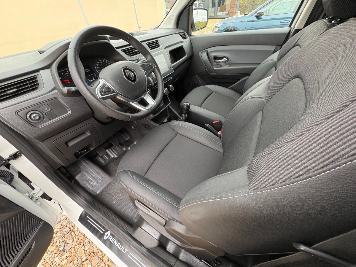 Renault Express - photo 11