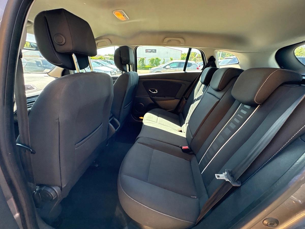 Renault Megane III ESTATE 1.5 DCI 110