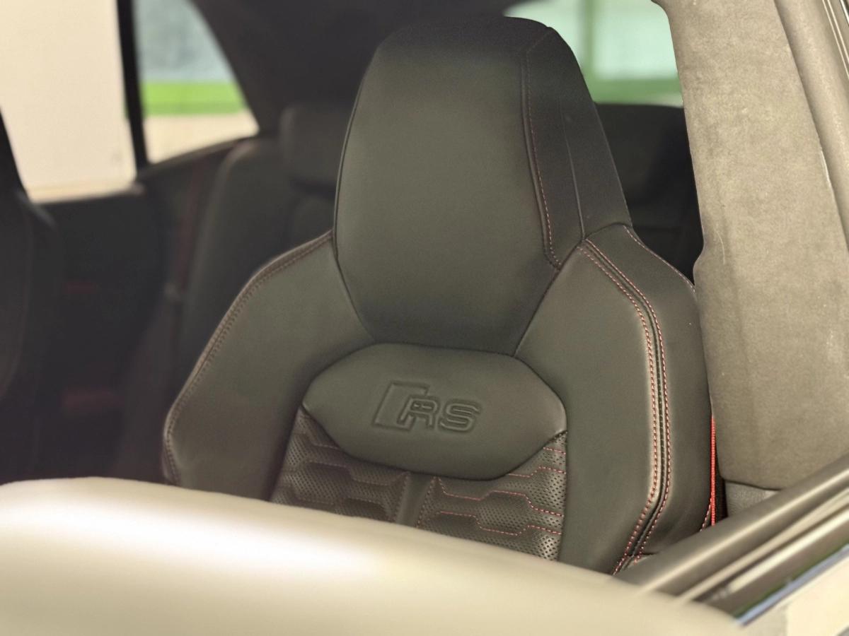 Audi Rs Q8 4.0 TFSI 600 MHEV HYBRID 48VOLT QUATTRO TIPTRONIC BVA