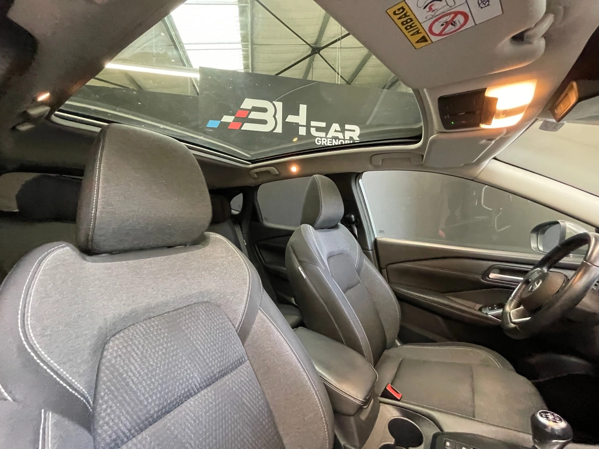 Nissan Qashqai - photo 8
