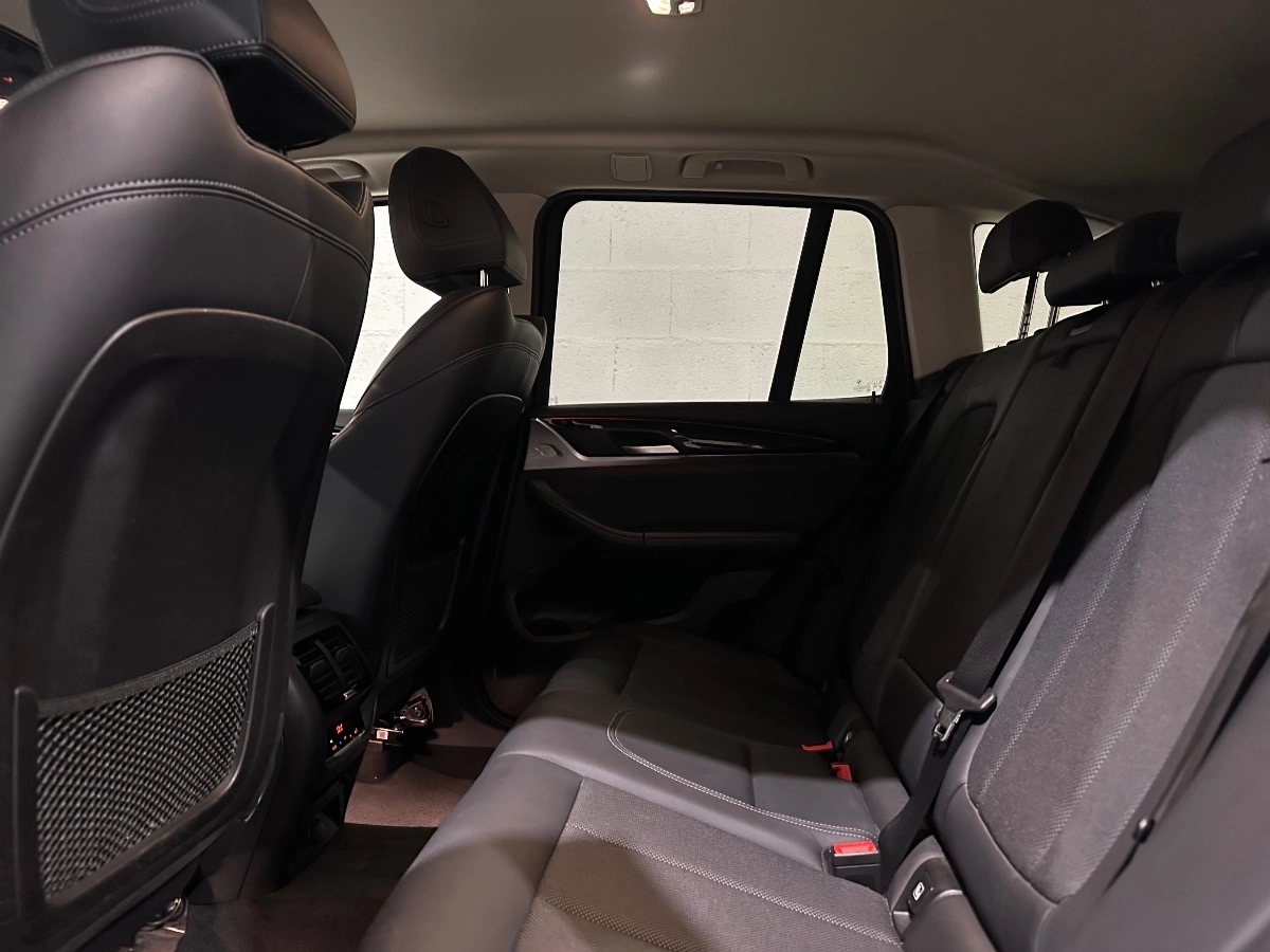 Bmw X3 - photo 16