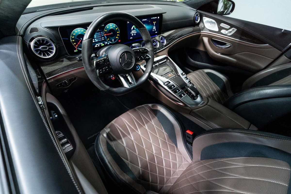 Mercedes Amg Gt - photo 11