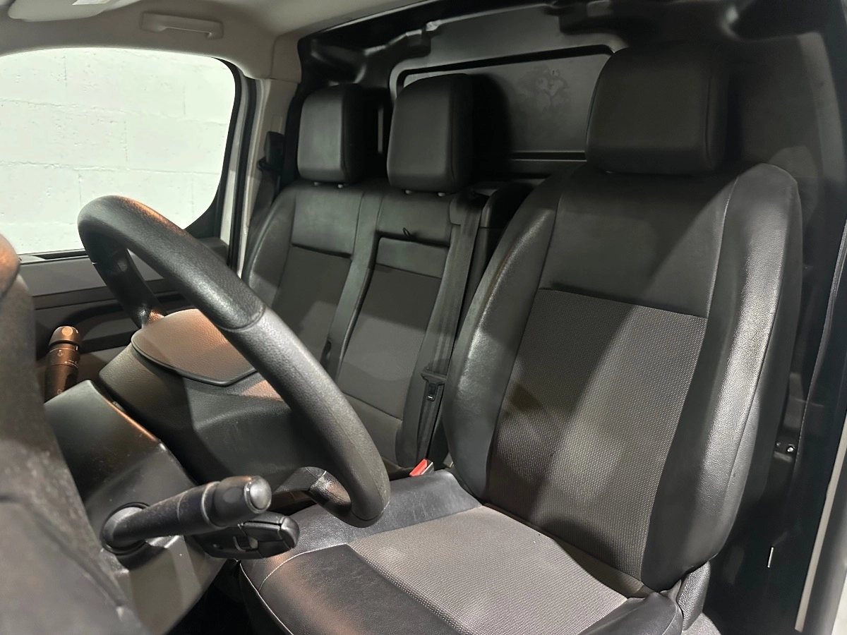 Peugeot Expert Vu - photo 10