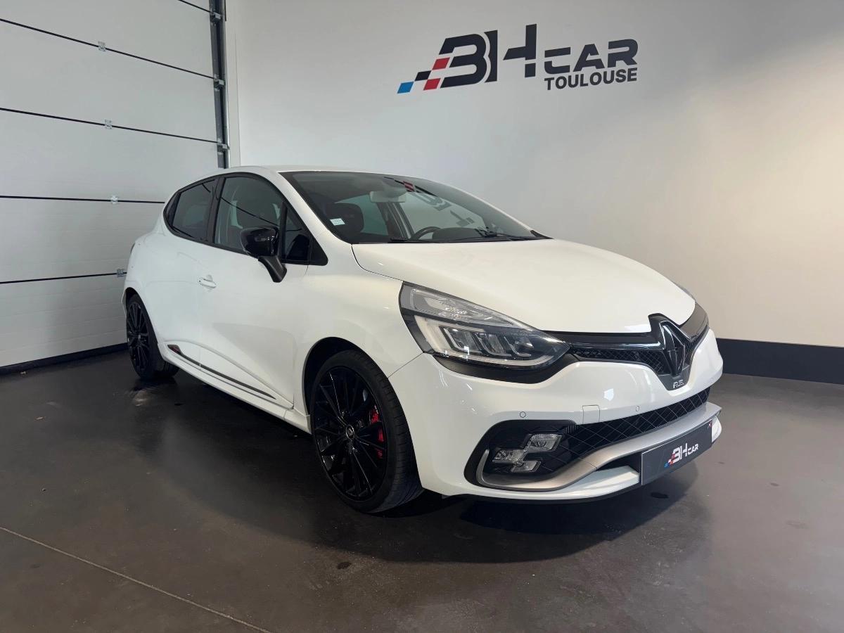 Image: Renault Clio 1.6 200 RS EDC BVA