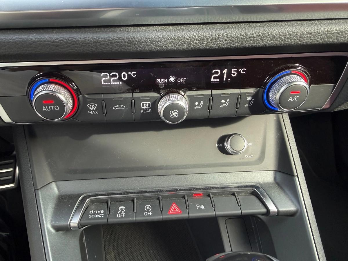 Audi Q3 1.5 35 TFSI 150 S-LINE S-TRONIC BVA