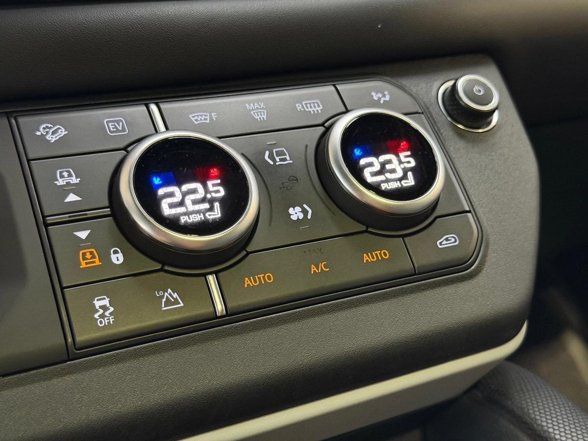 Land Rover Defender 110 HYBRID P400E PHEV X-DYNAMIC HSE AT 4WD