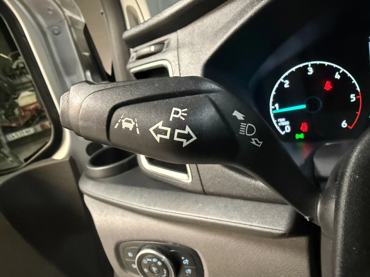 Ford Transit Custom Vu - photo 22
