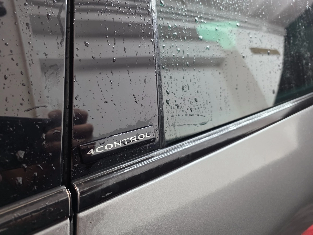 Renault Megane - photo 25