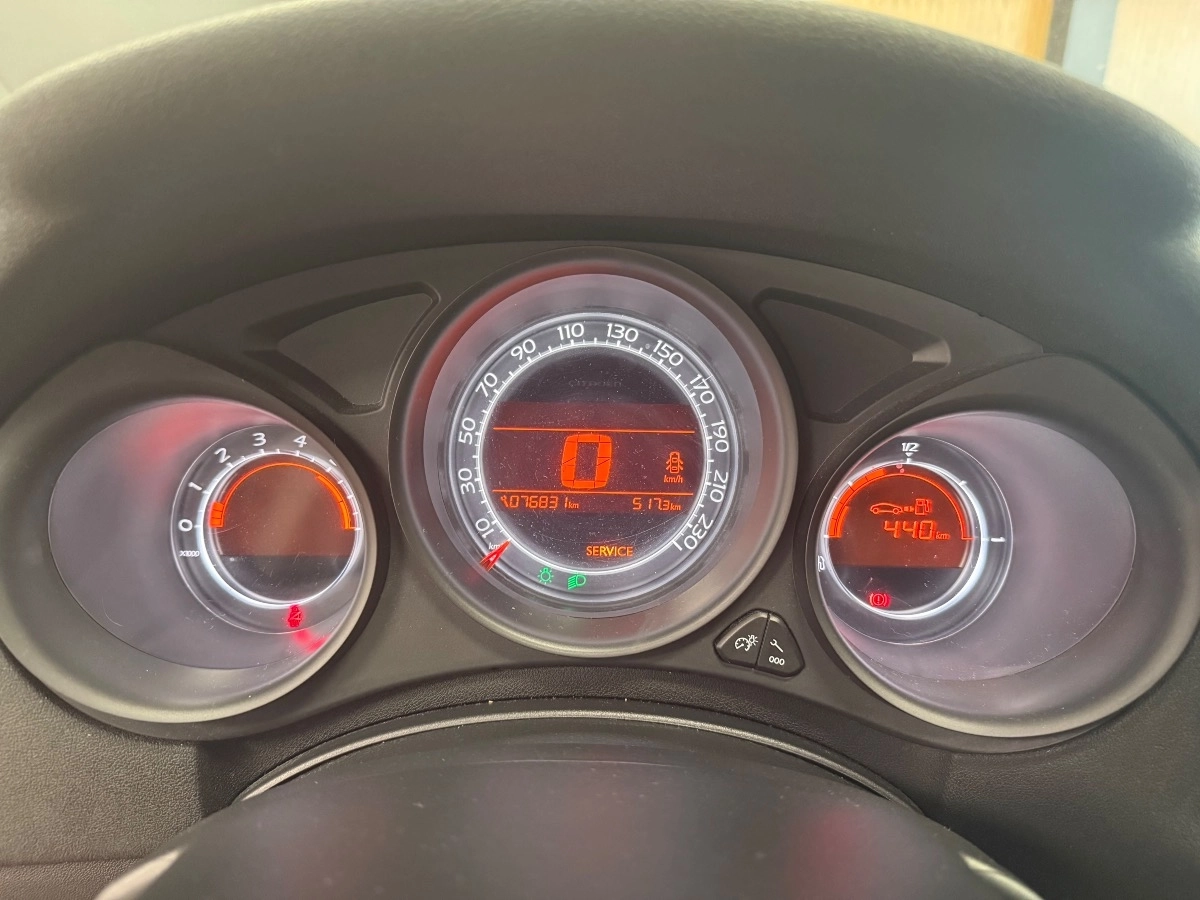 Citroen C4 - photo 18