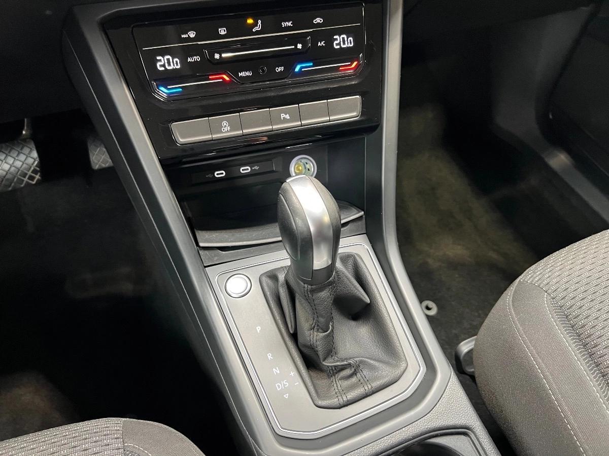 Volkswagen Touran 2.0 TDI 150 LIFE PLUS DSG7 /ATTELAGE/CARPLAY/