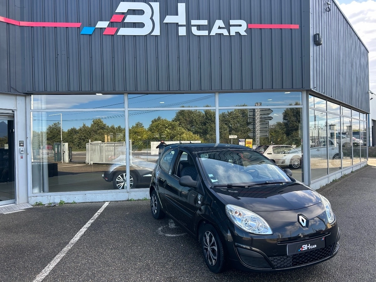 Renault Twingo - photo 14