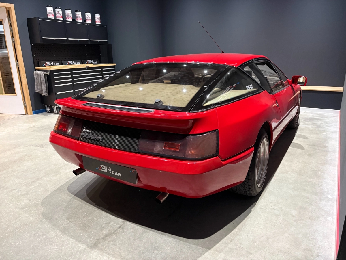 RENAULT ALPINE GTA V6 - photo 8