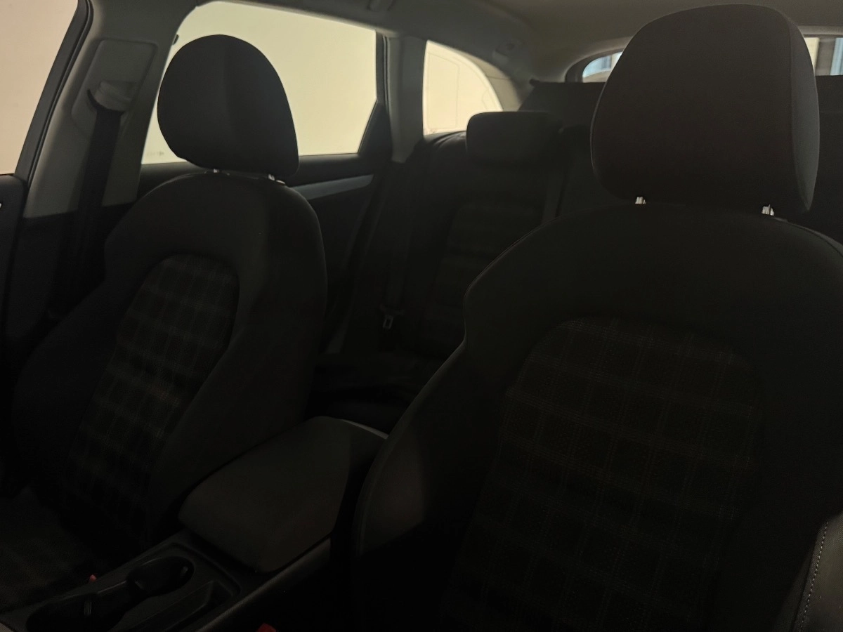 Audi A4 - photo 15