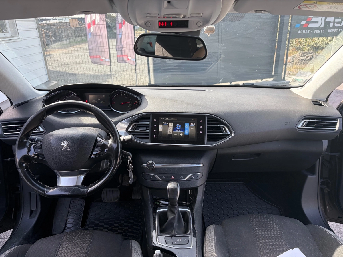 Peugeot 308 - photo 8