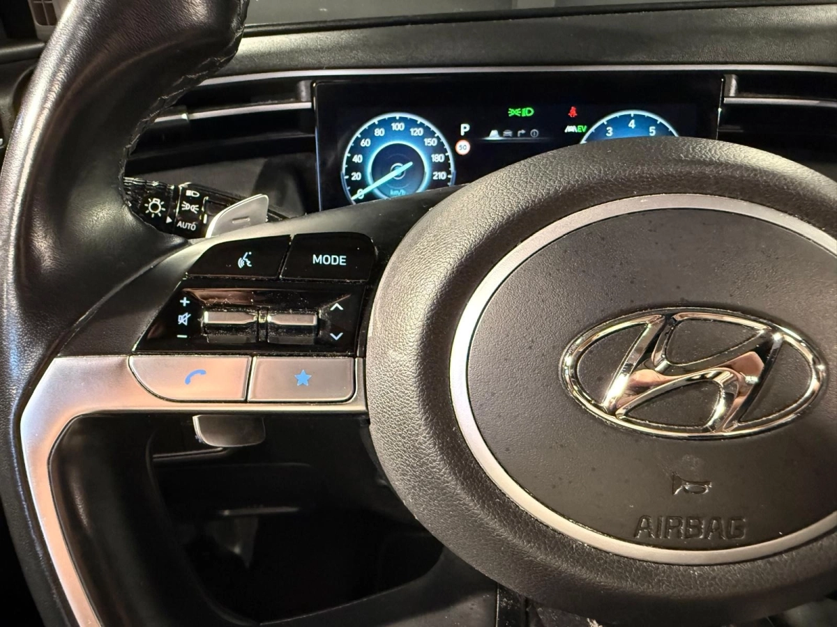 Hyundai Tucson - photo 17