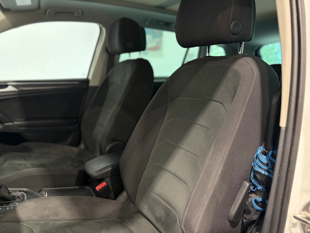 Volkswagen Tiguan - photo 14