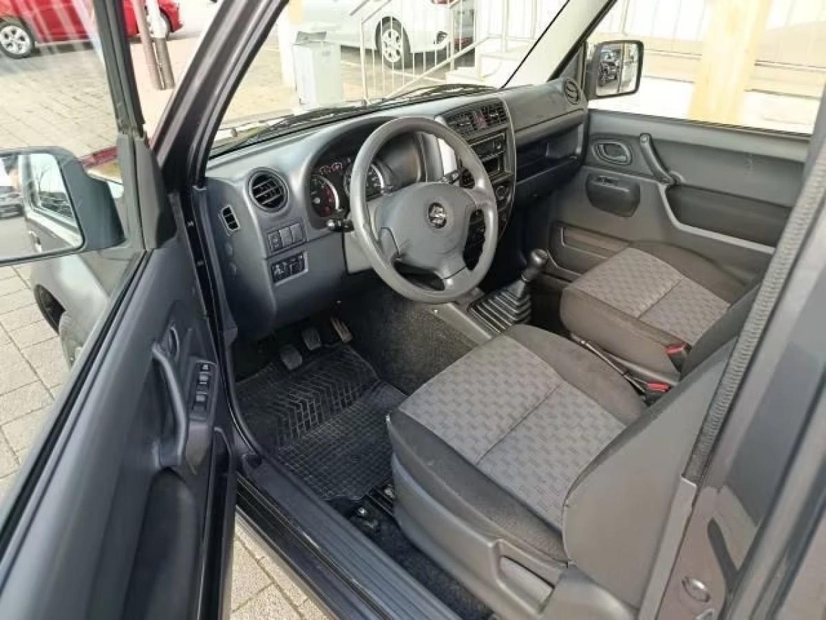 Suzuki Jimny 