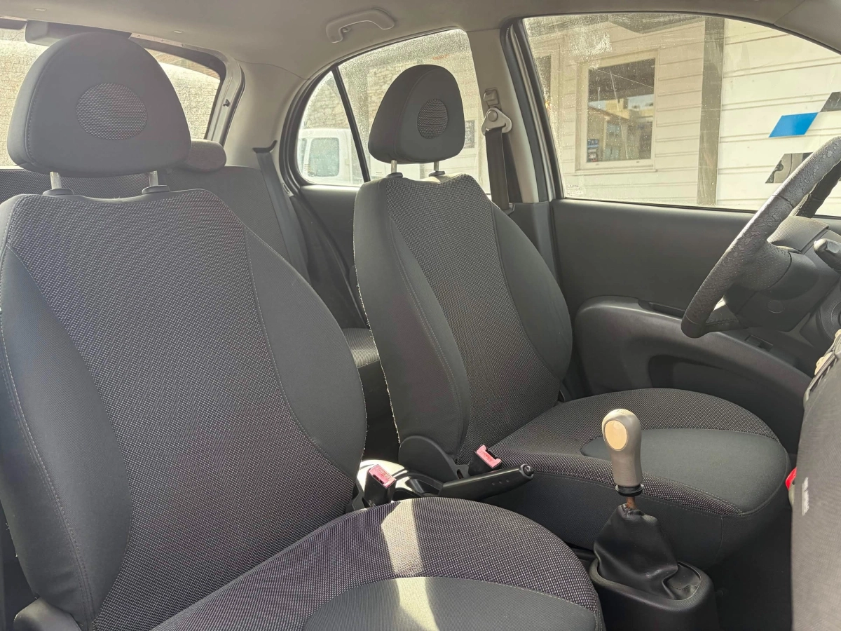 Nissan Micra - photo 10