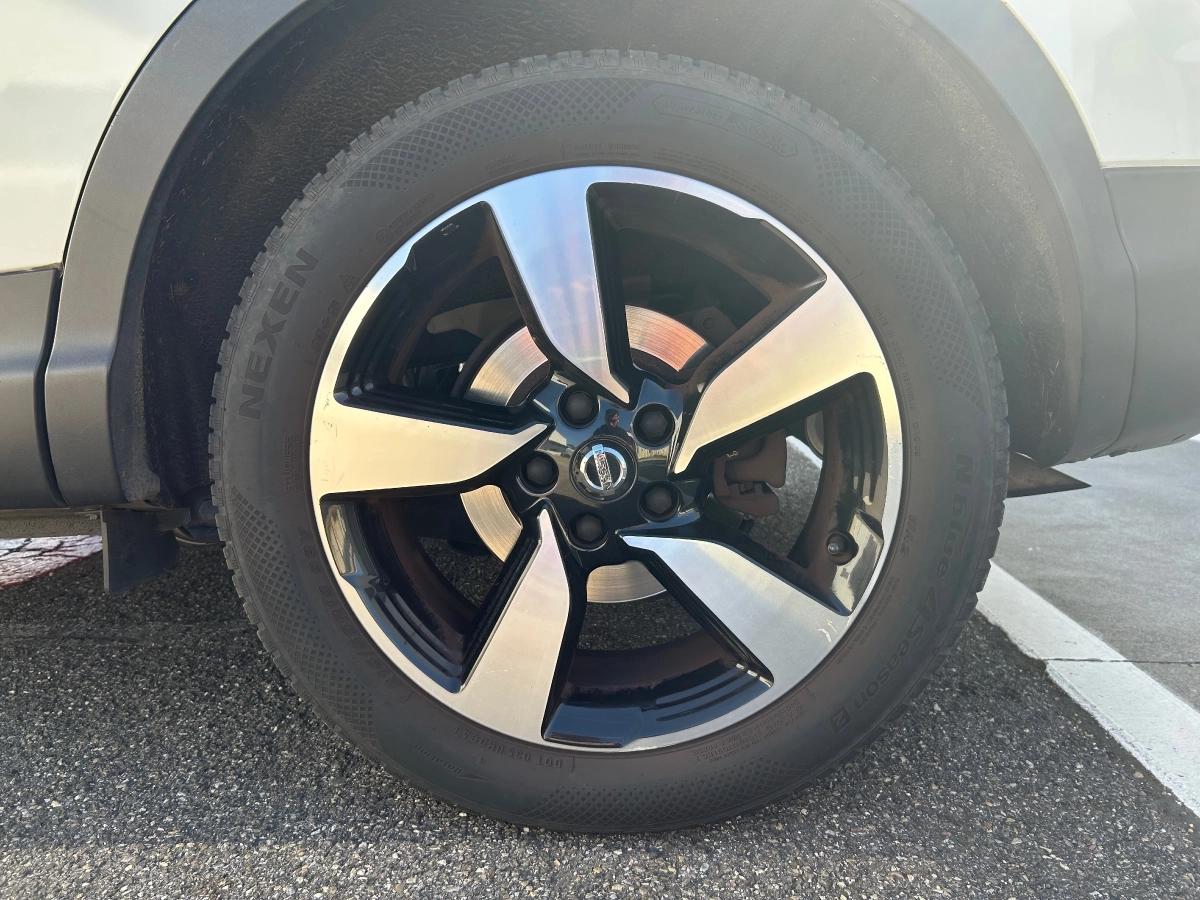 Nissan Qashqai GENERATION-II 1.2 DIGT 115 N-CONNECTA 2WD