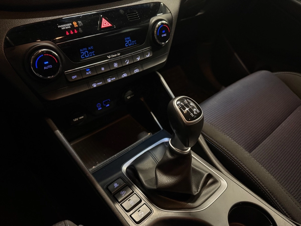 Hyundai Tucson - photo 15
