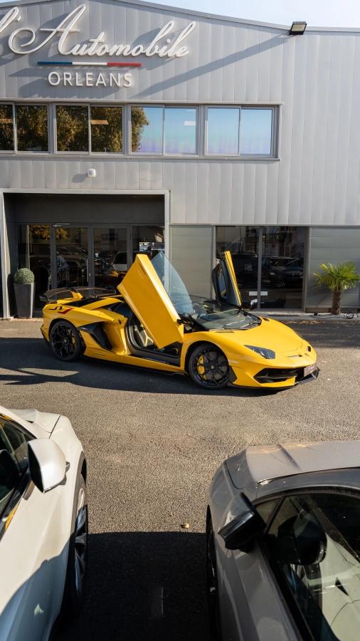 Lamborghini Aventador ROADSTER LP750-4 6.5 770 SVJ 4WD BVA