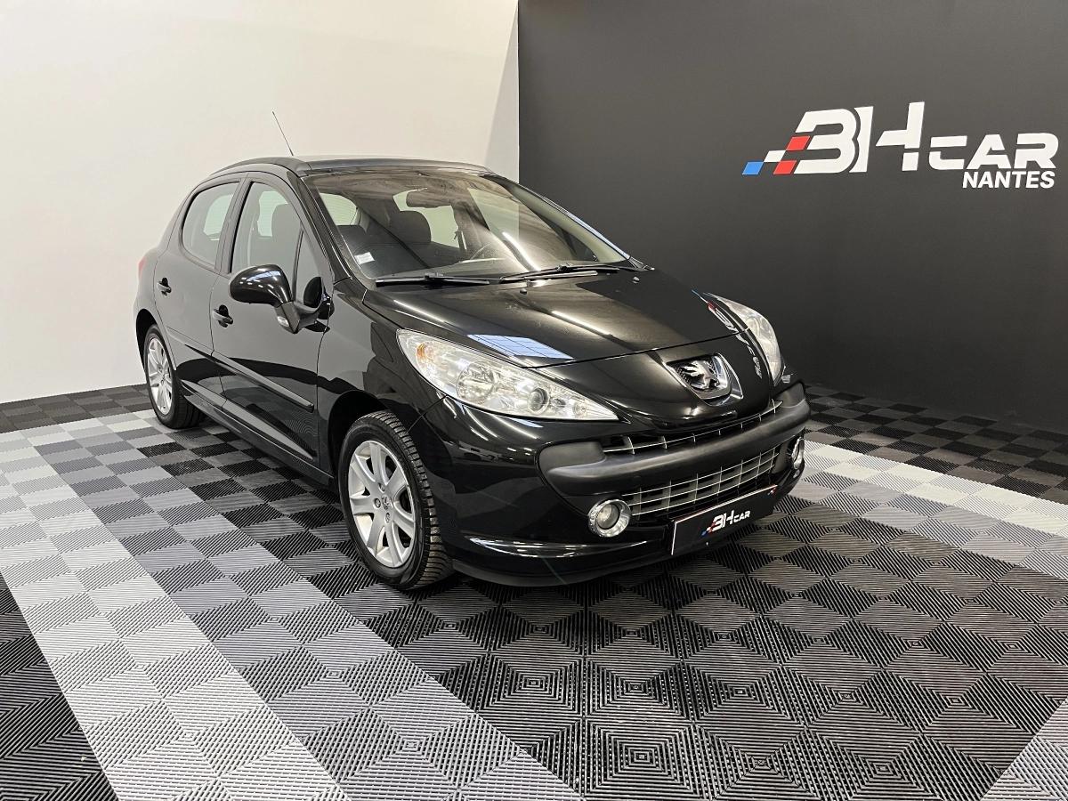 Image: Peugeot 207 1.6 110 SPORT