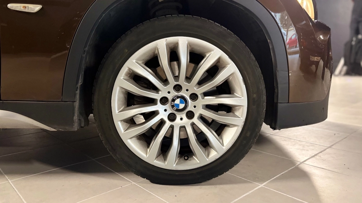 Bmw X1 - photo 12