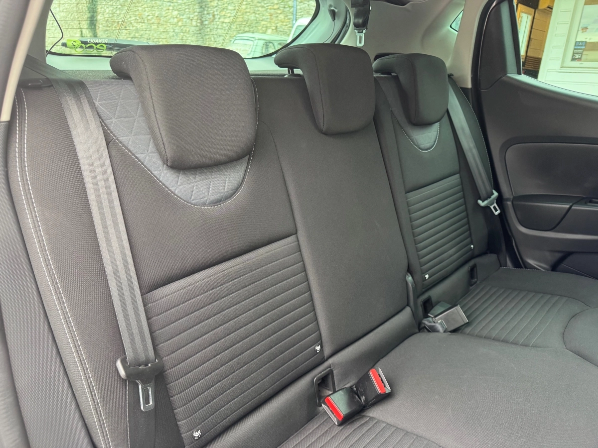 Renault Clio - photo 9