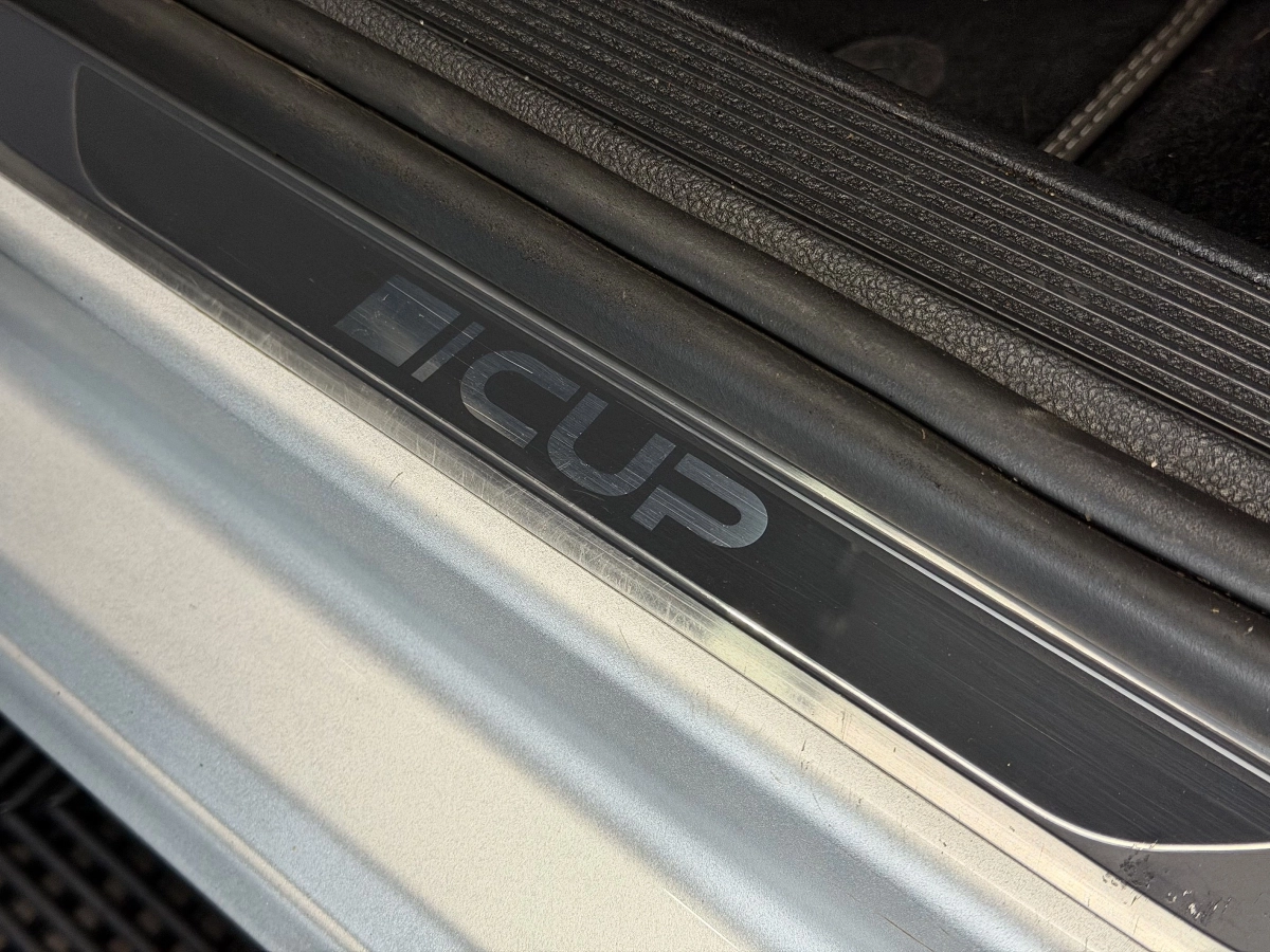 Volkswagen Golf - photo 29