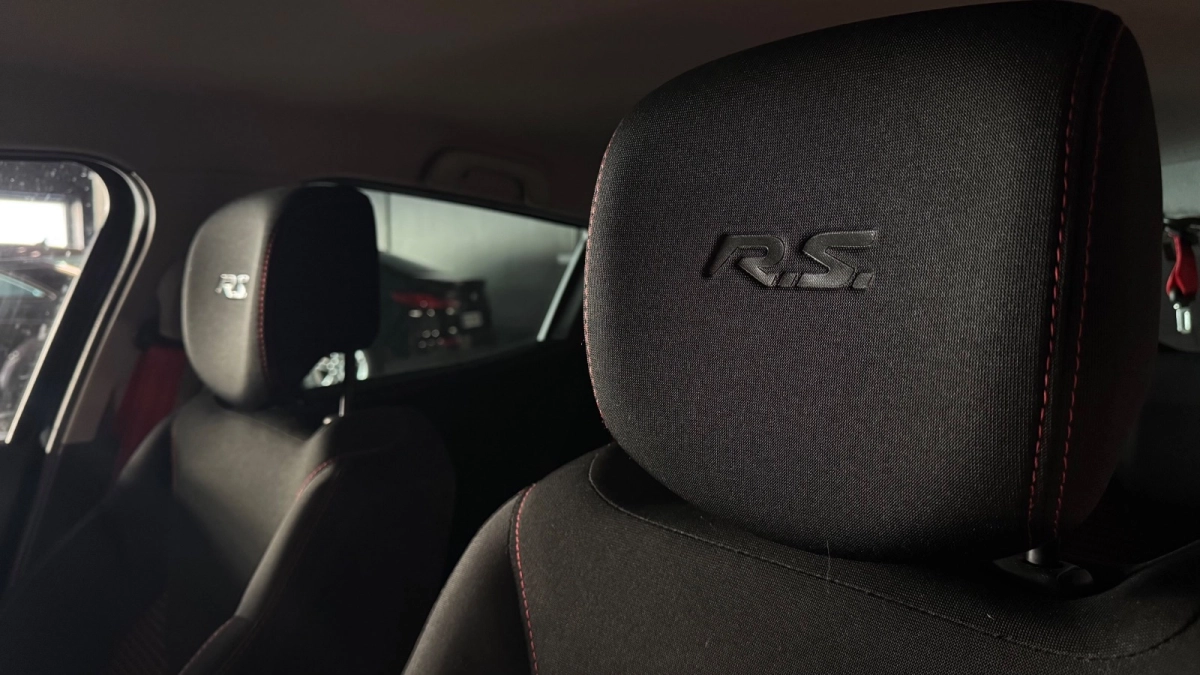 Renault Clio - photo 16